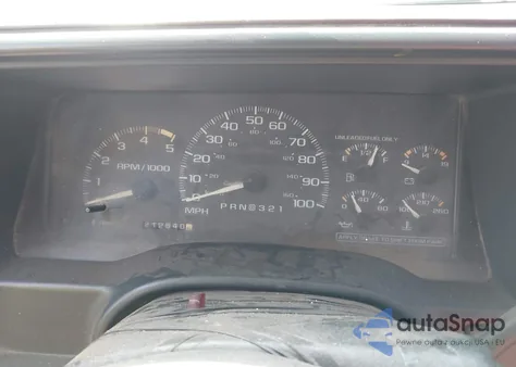 1998 Chevrolet C1500 Fleetside W/T из США, поврежденный, VIN 1GCEC14W7WZ159829